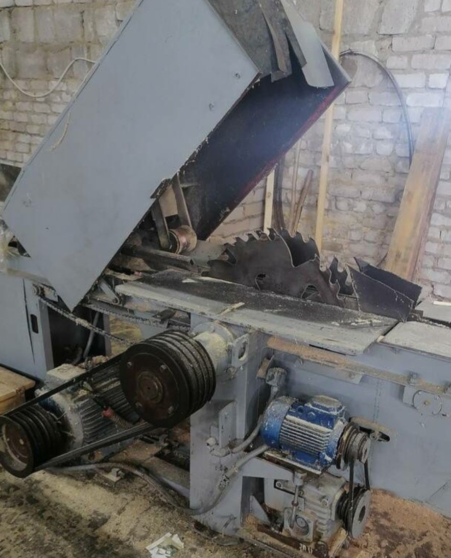 Лінія розпилу: багатопил ЦМ Р 2 + гідравлічна торцовка + брусовочник