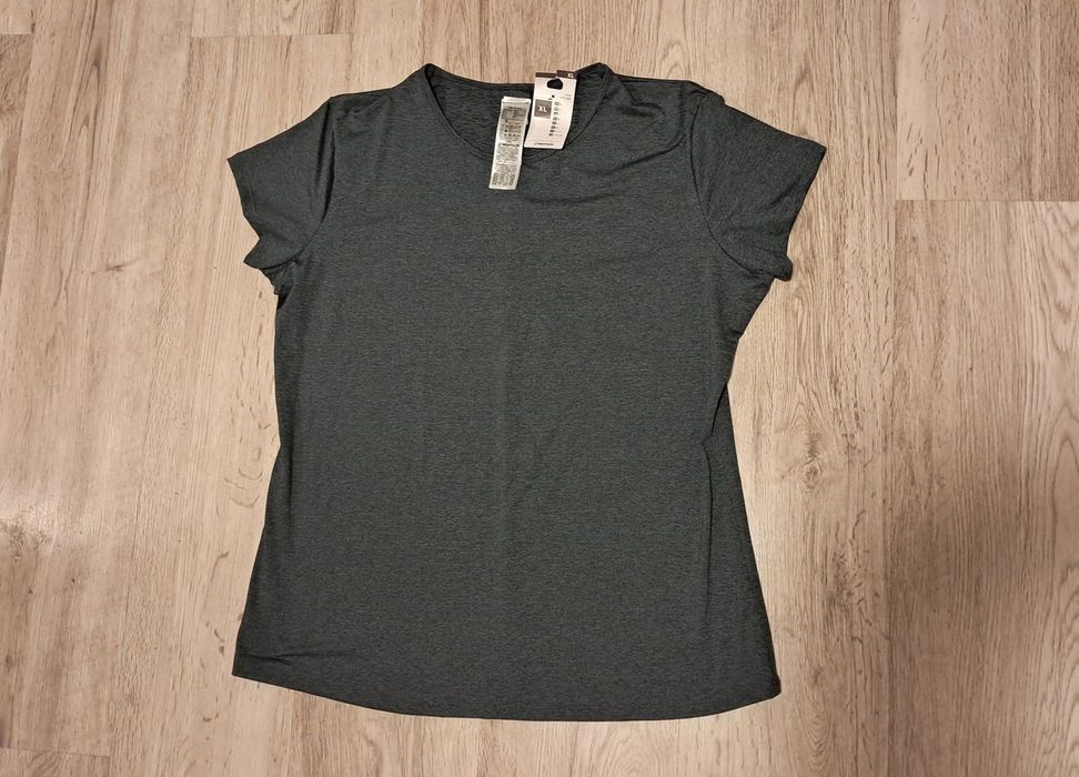 Спортивна футболка Decathlon