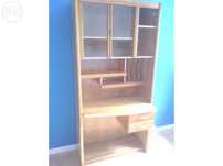 Escrivaninha Secretária com vitrine e prateleiras