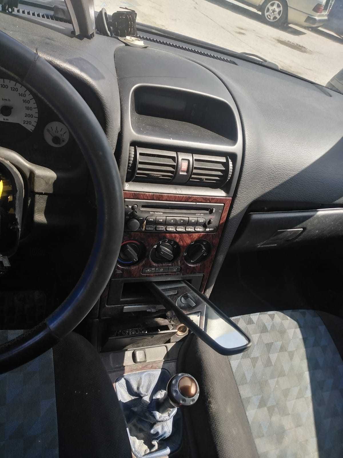 PARA PEÇAS Opel Astra G 2.0i de 2001 com 16V