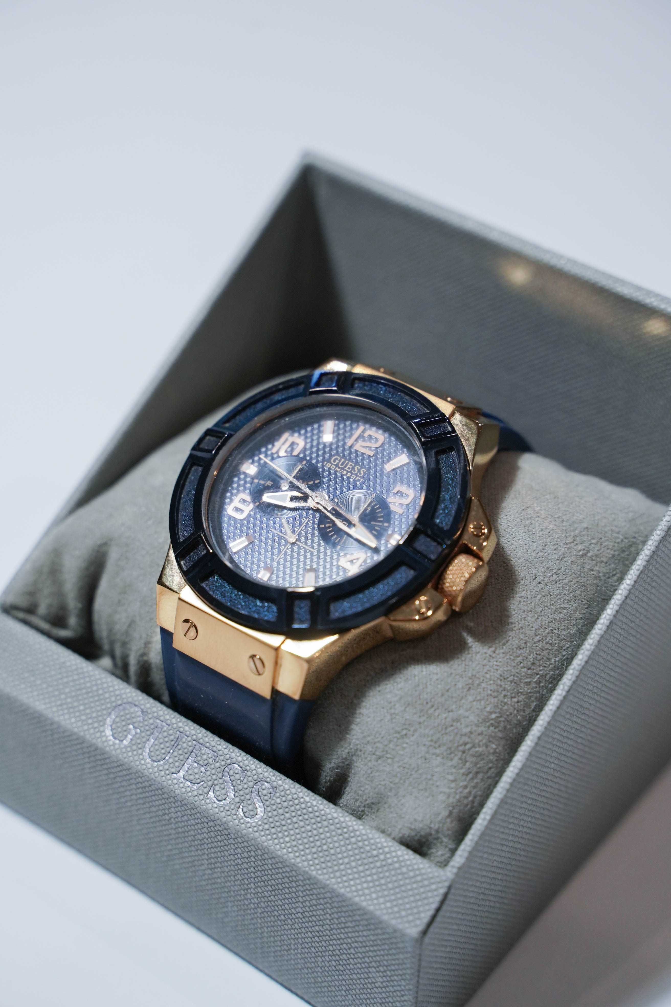 Zegarek męski Guess Rigor W0247G3
