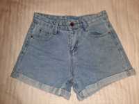 Літні джинсові шорти