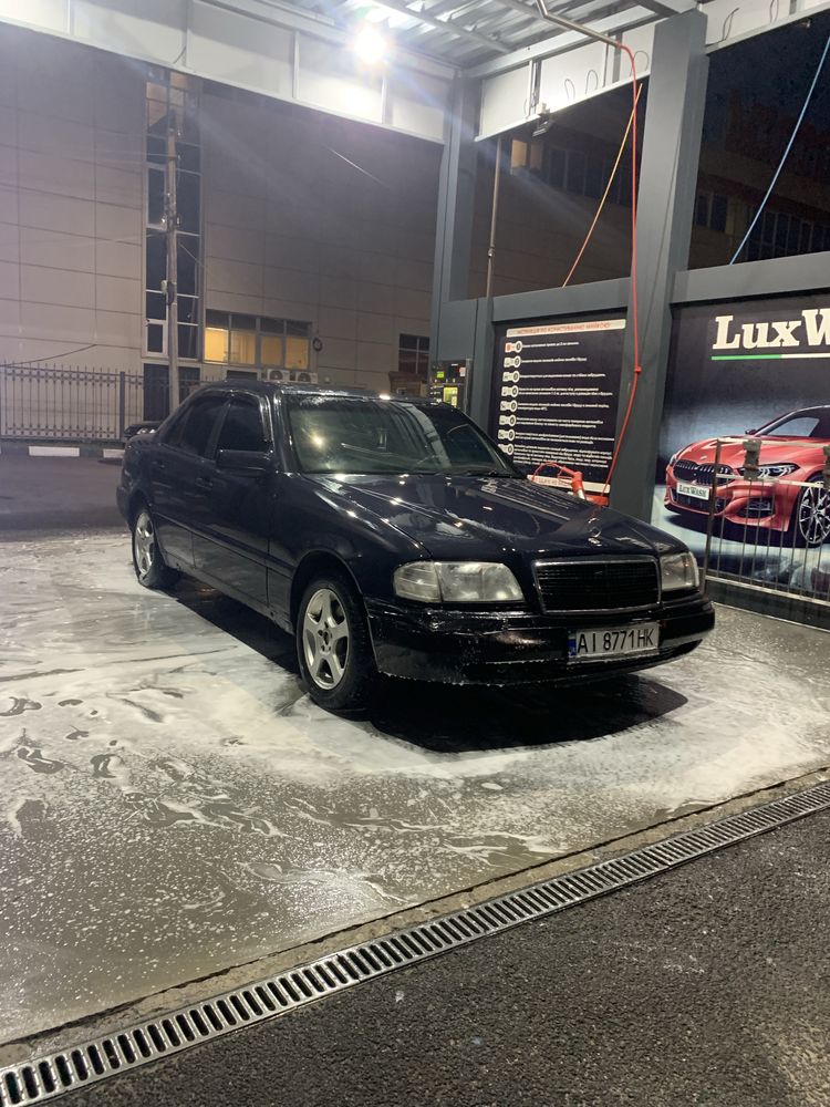 Продам Мерс W202