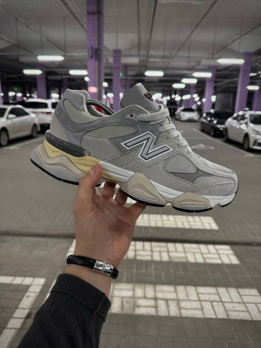зимові кросівки new balance 9060 waterproof