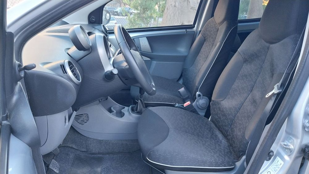 Peugeot 107 Black & Silver Edition 1.0i 5p 2012