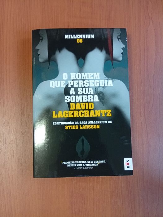 Livro "O homem que perseguia a sua própria sombra"