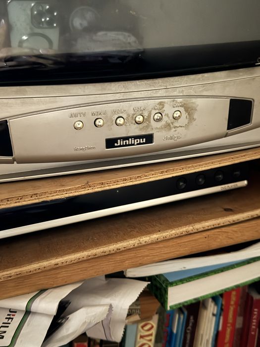 Продам телевизор