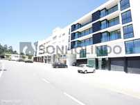 Apartamento T3 de duas frentes (nascente/poente) com com excelente ...