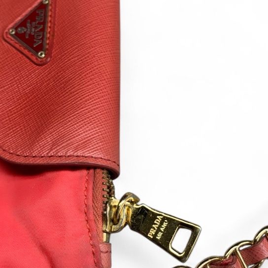 Женская сумка Prada Tessuto nylon saffiano crossbody bag оригинал