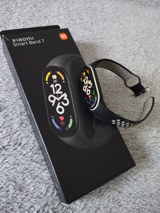 Xiaomi Smart Band 7 – робочий, недорого.