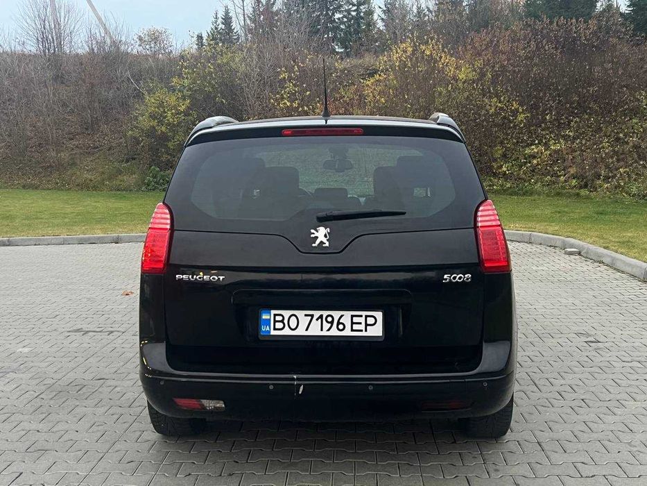 PEUGEOT 5008 / Пежо 5008