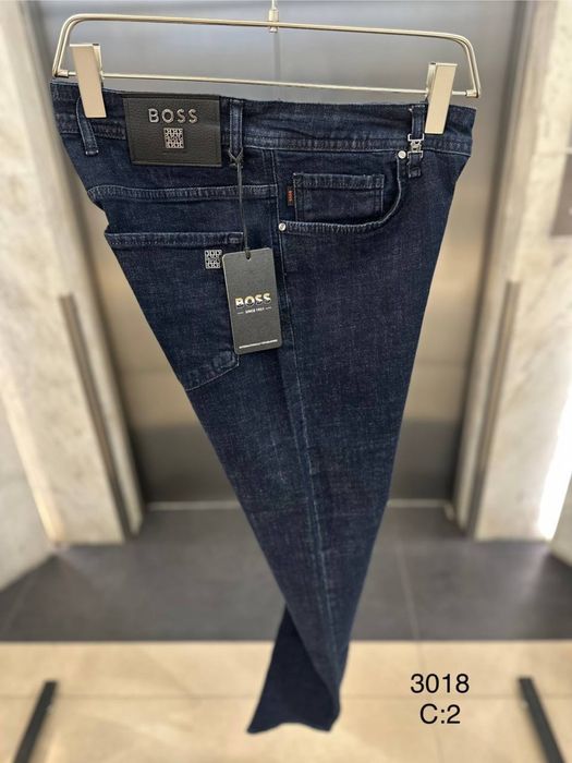 Джинси Hugo,Dolce моделі