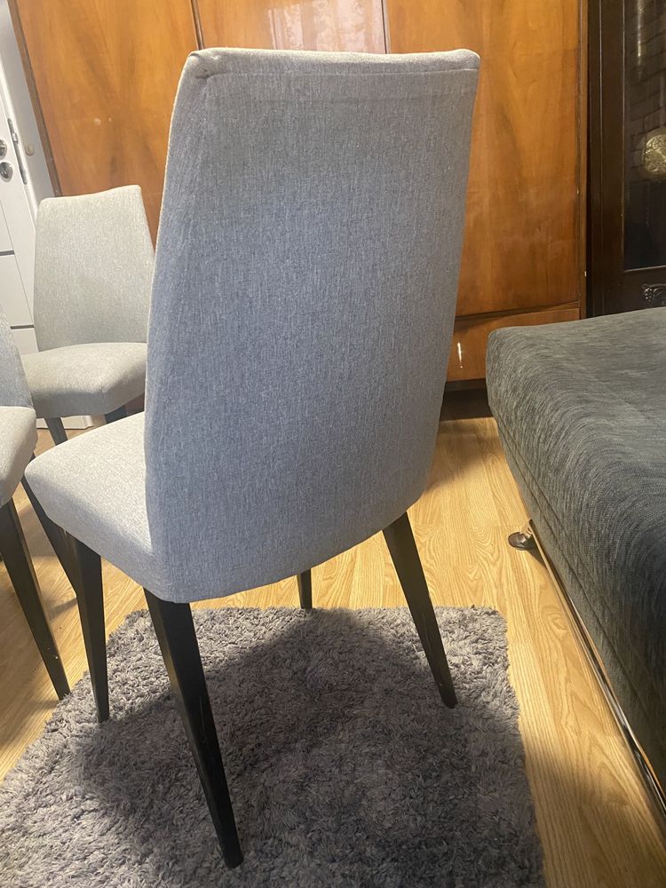 Krzesła prl tapicerowane szare