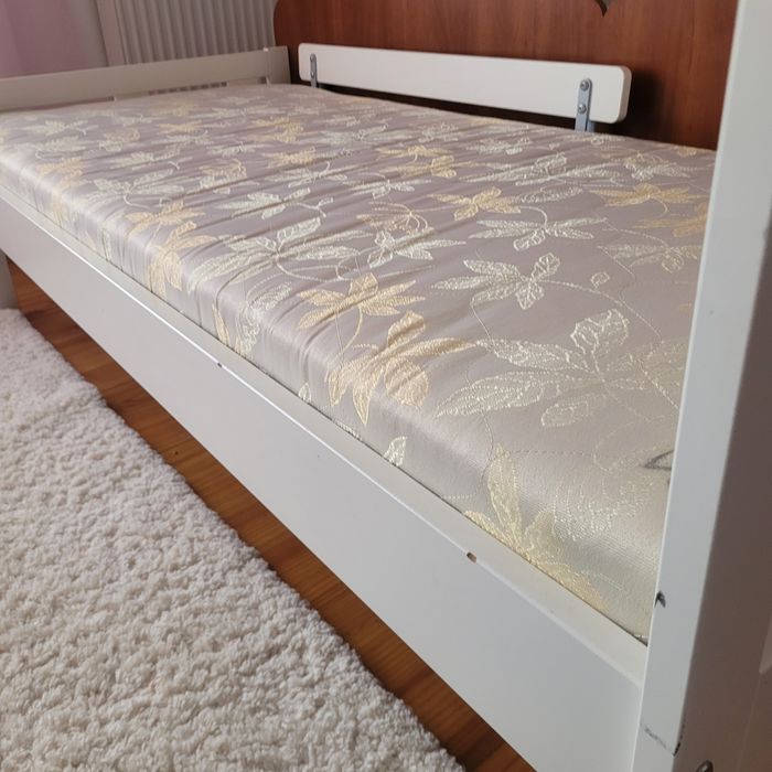 Ліжко ІКЕА з матрацом і бортиком 160*70