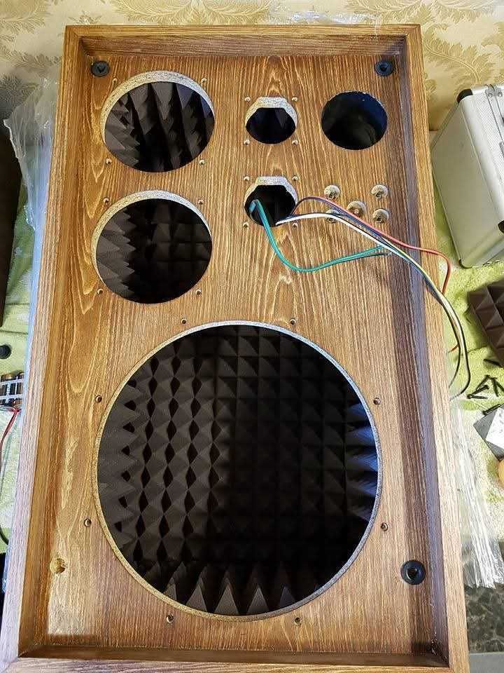 Kolumny Sansui sp-4000A
