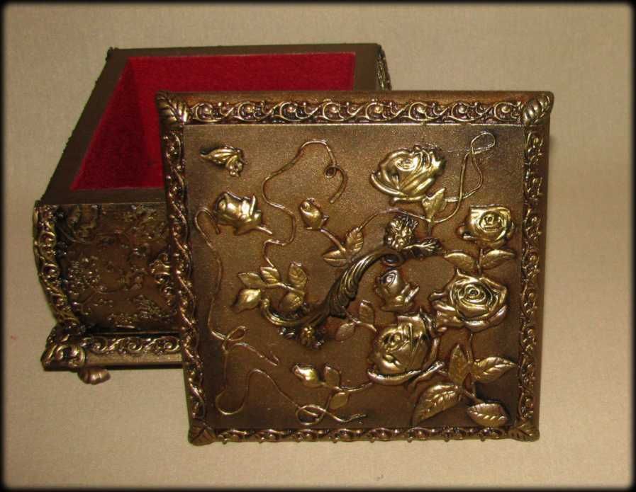 Szkatułka na drobiazgi