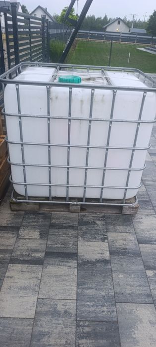 Zbiornik Mauser 1000L stan bardzo dobry