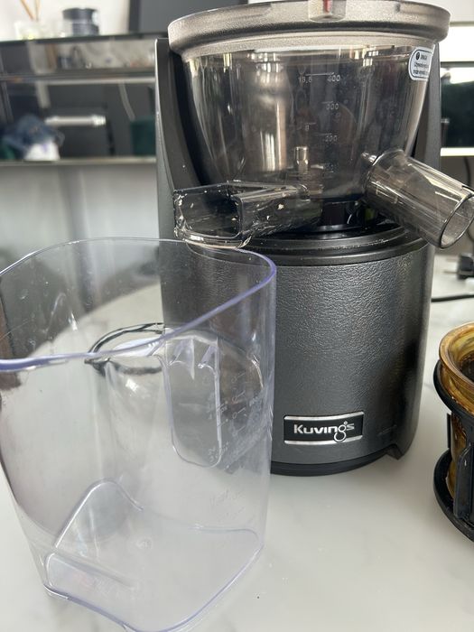 Wyciskarka wolnoobrotowa Kuvings Evo820 NS-1226