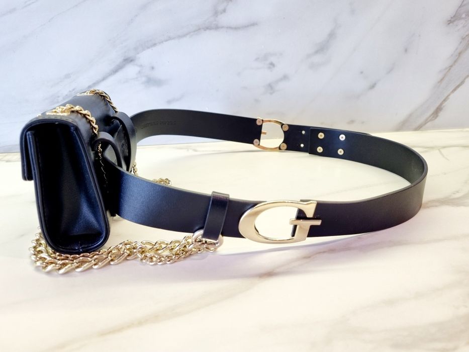 Nerka GUESS  z paskiem