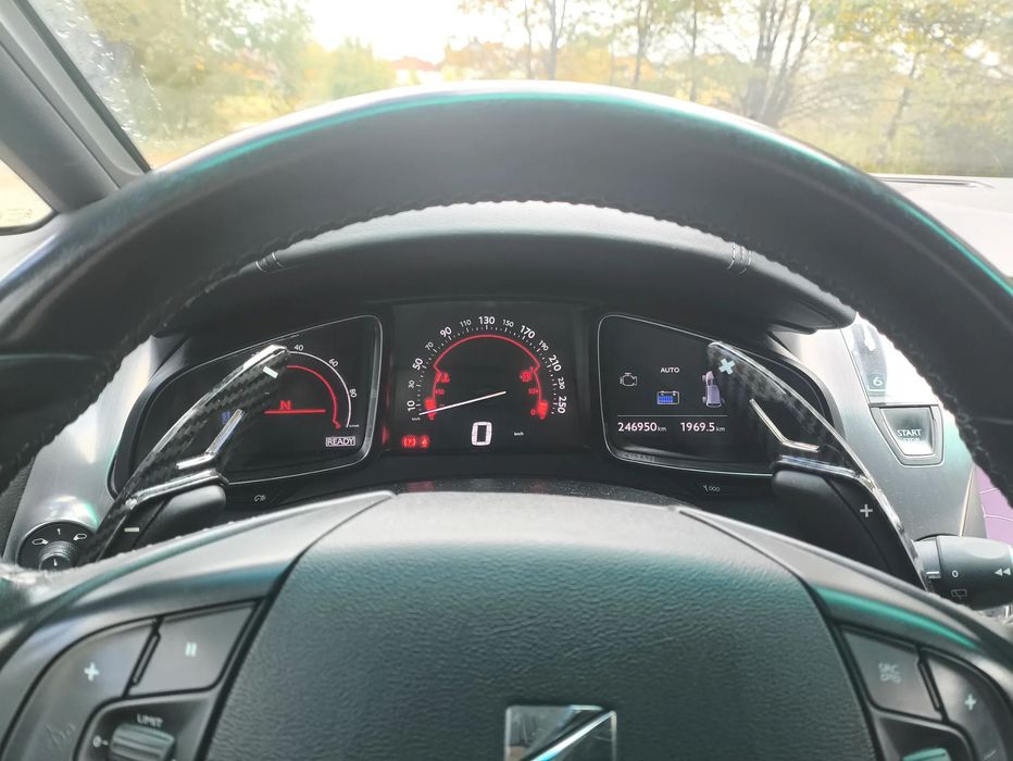 Citroën DS5 Citroen DS5 HYBRID 2012 247tkm nowy aku