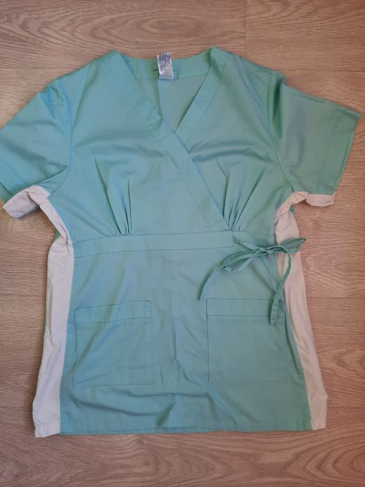 Медичний костюм жіночий