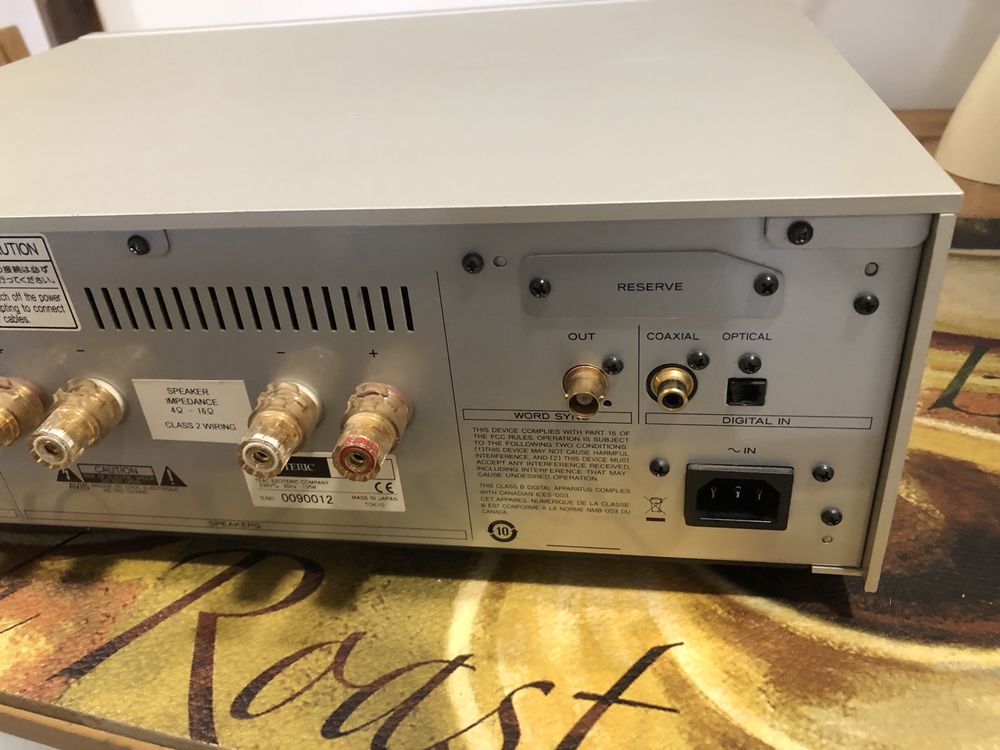 Esoteric AI 10 Wzmacniacz z DAC