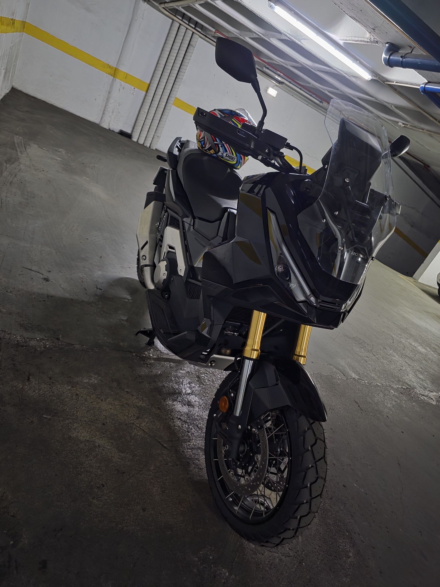 Honda  Xadv 2025