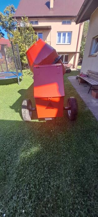Betoniarka 250 litrów
