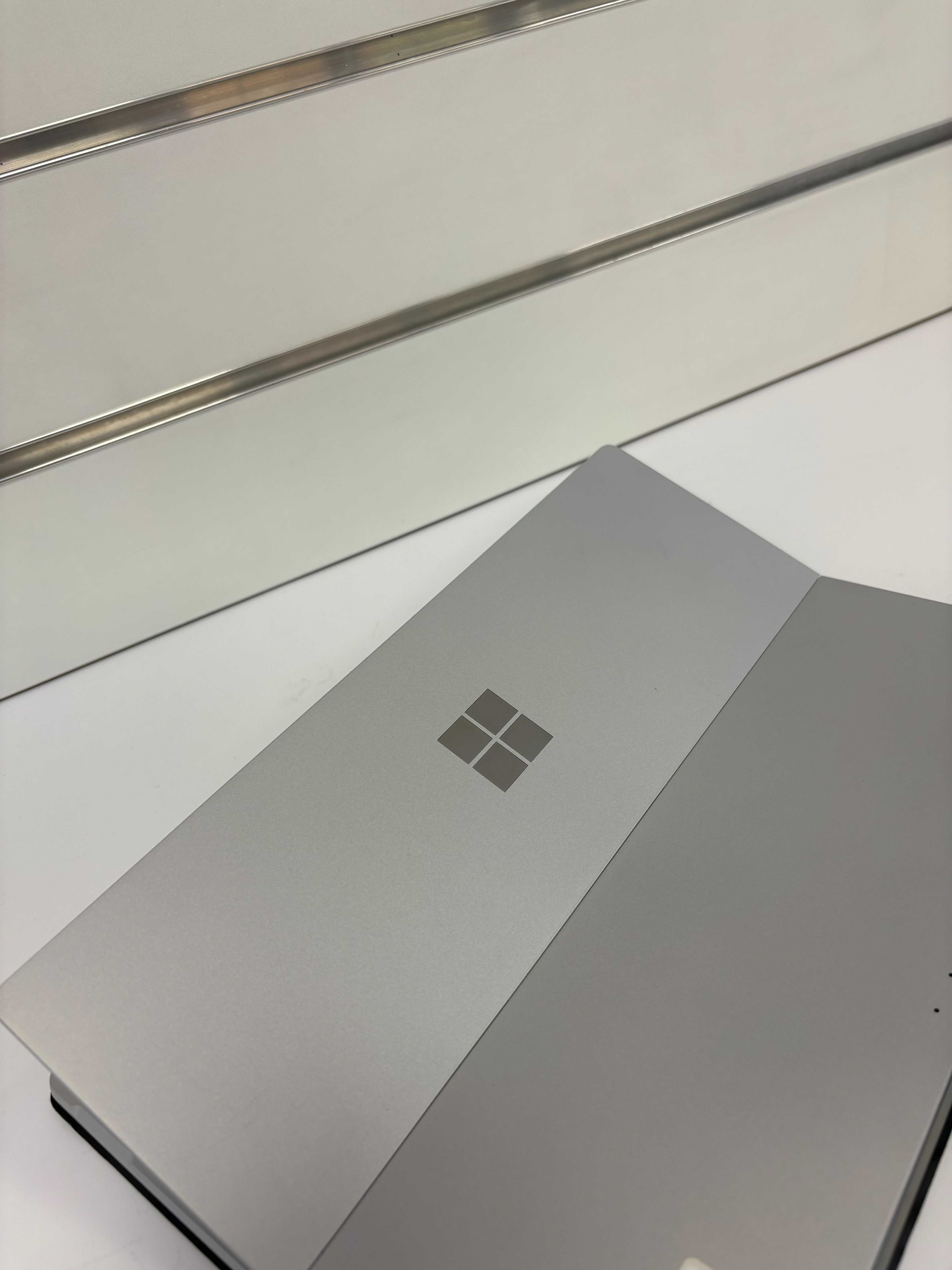 Microsoft Surface Pro 5