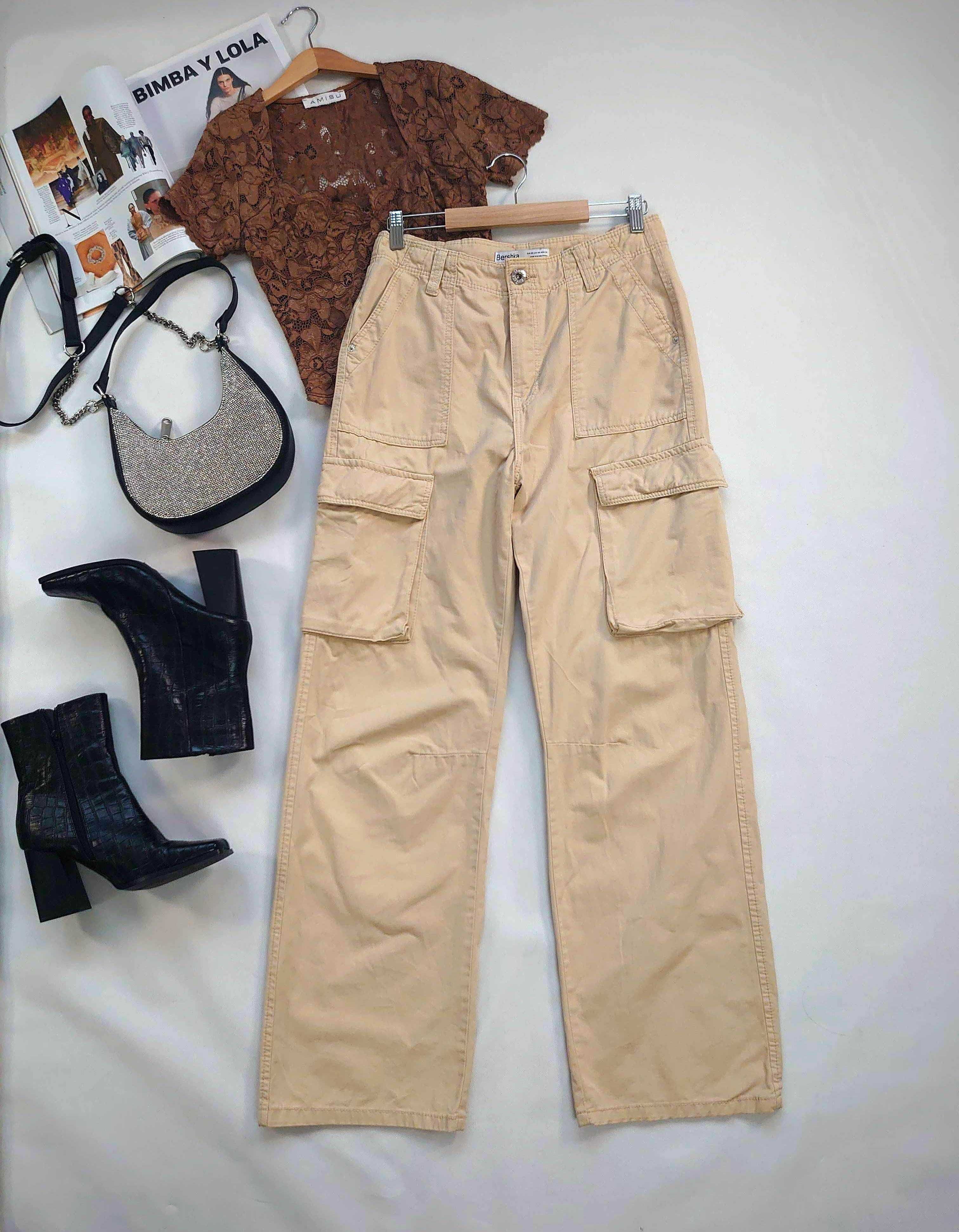 Spodnie cargo beżowe, Bershka 38