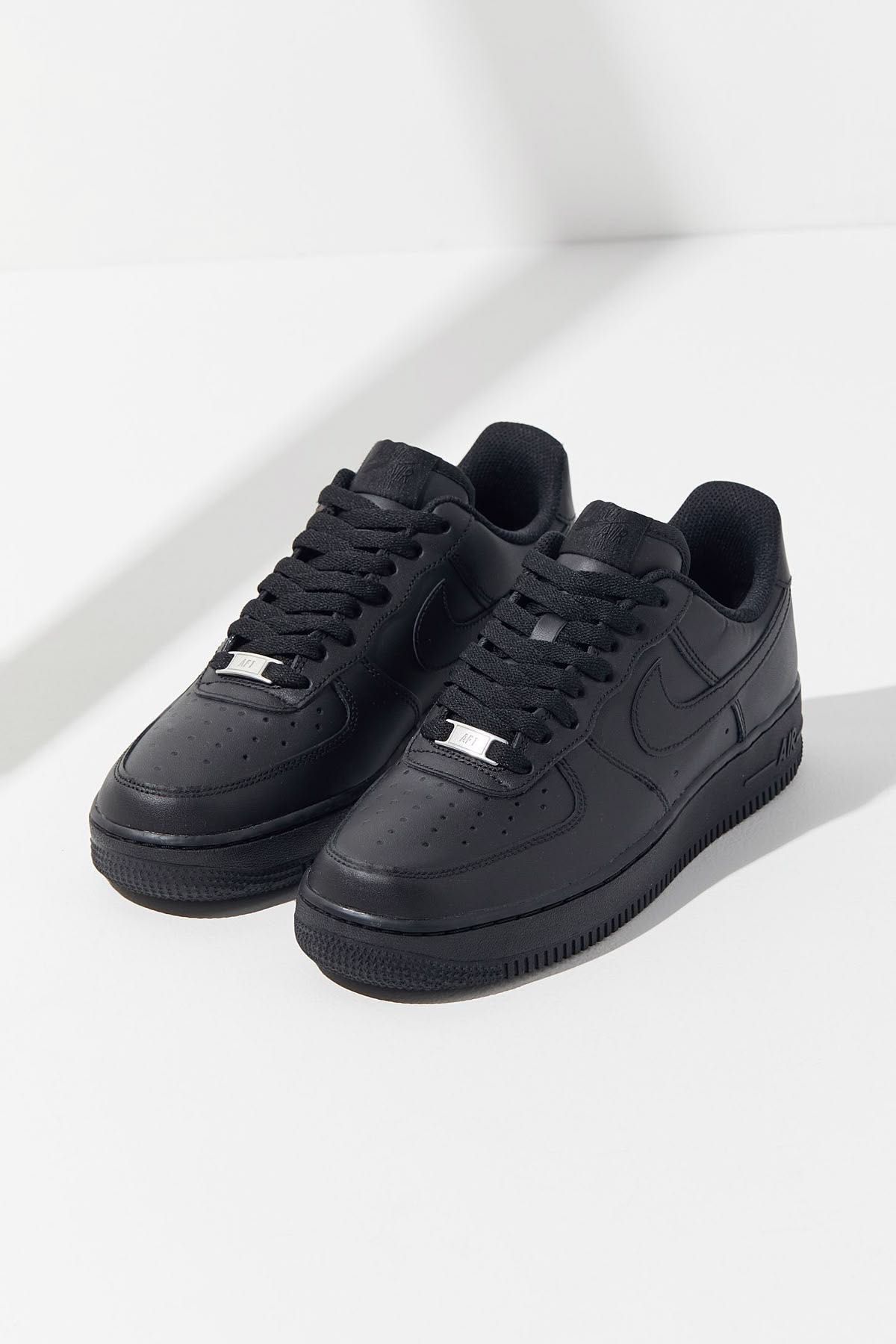 Air forcé one brancas e pretas