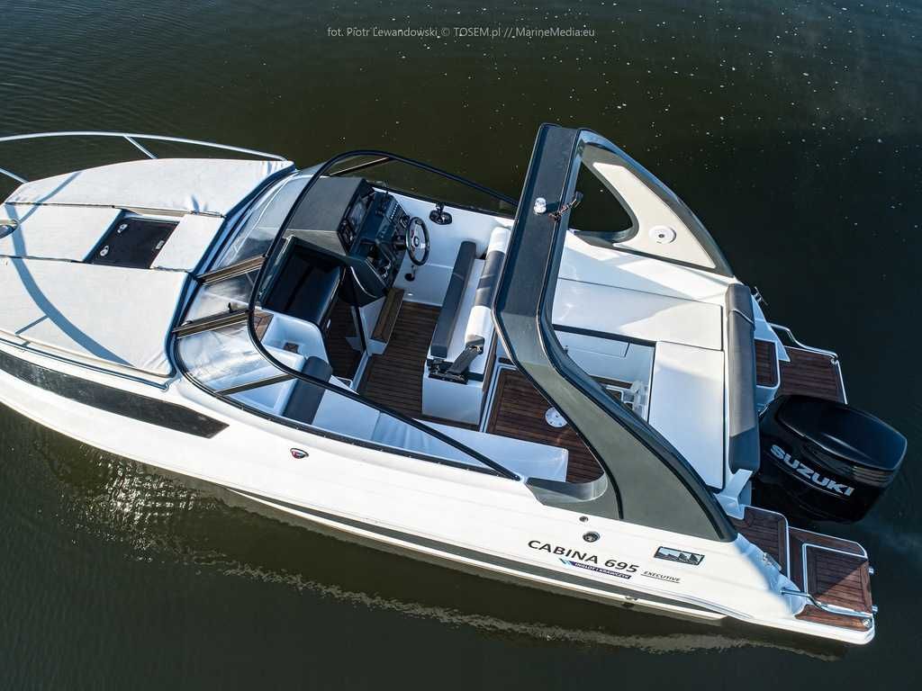 Sun sail wynajem łodzi motorowej MASSIV 695 Gdynia Gdańsk Sopot Hel