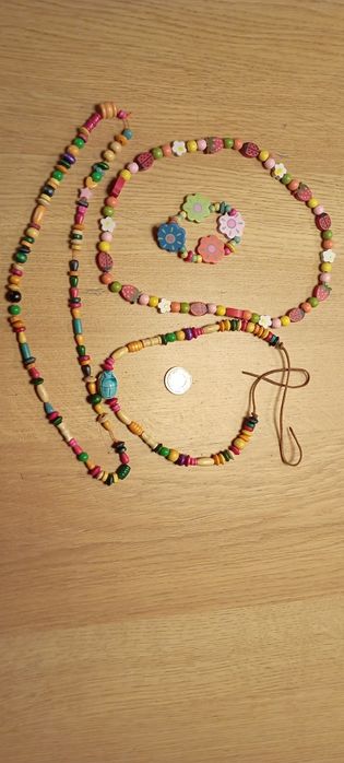 Zestaw biżuterii dla dziecka z drewna