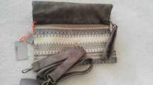 Bolsa  / clutch em material multicolor, nova!