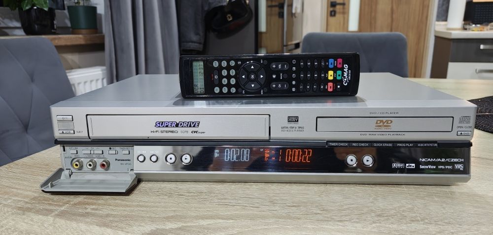 Panasonic NV-VP30 #Magnetowid VHS DVD #S-VHS #Combo#6HD#Hi-Fi #S-Drive