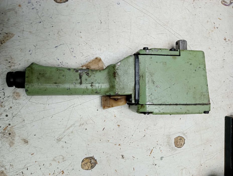 Пневмогайковерт ІП-3207.Шліфовальна пневмо машина Sumake ST-7770