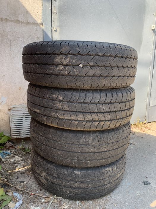 Резина Шини 215*65R16C