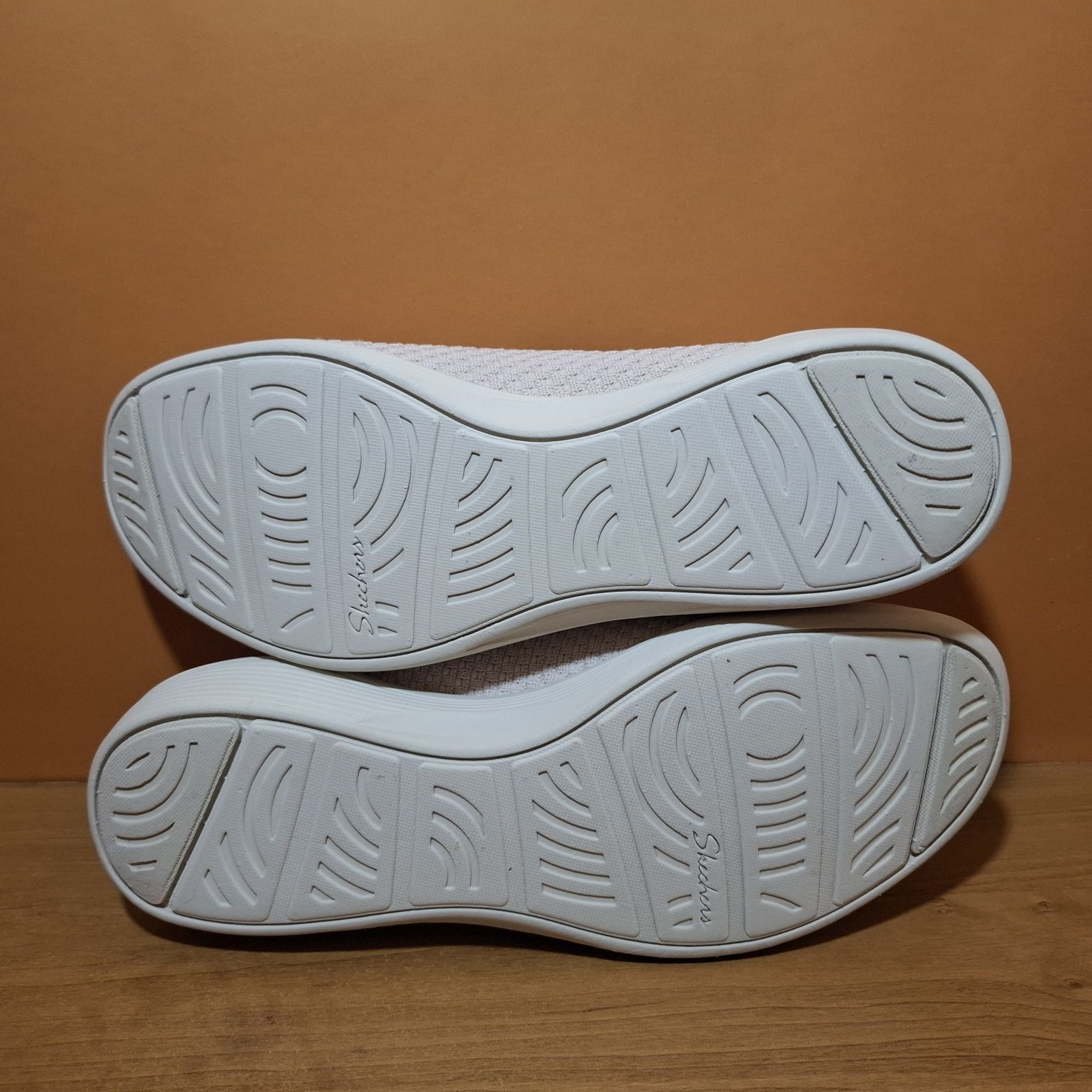 Жіночі фірмові мокасіни Sketchers