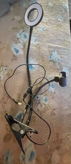 Штатив с лампой