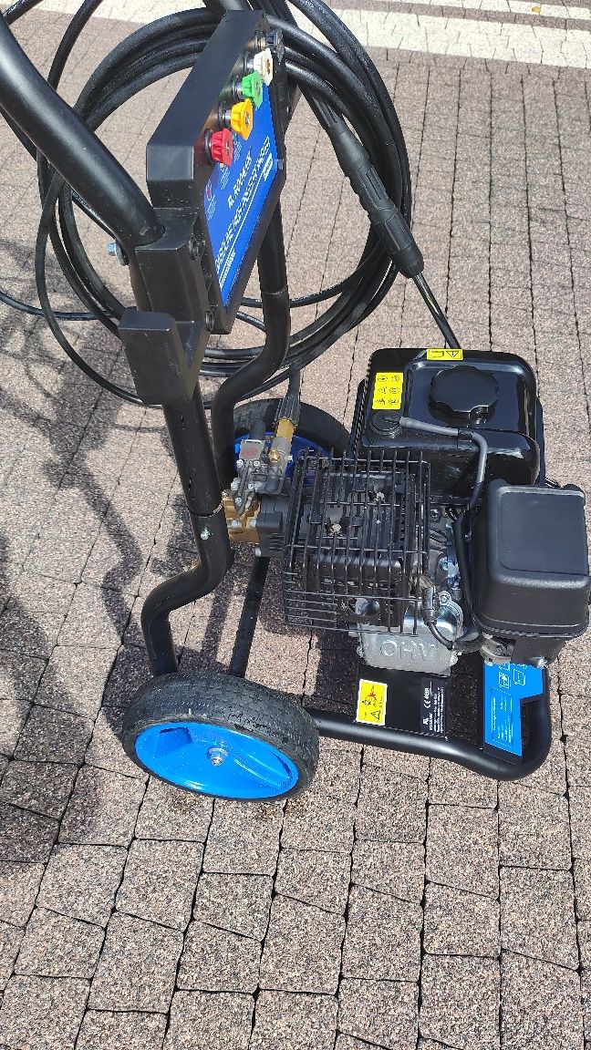 Myjka ciśnieniowa spalinowa ROOMARK 3600 PSI