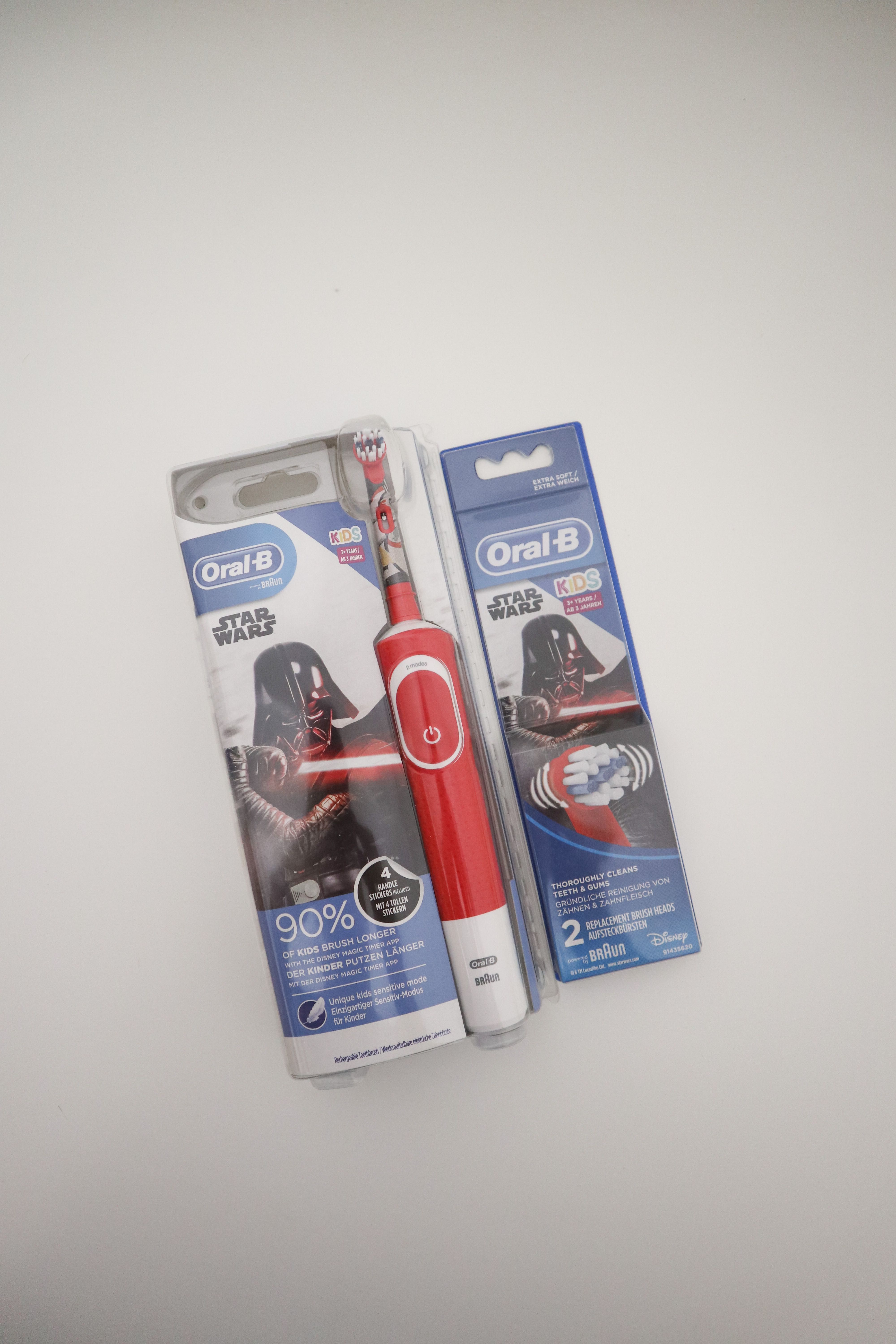 Escova Oral-B Star Wars + Recarga