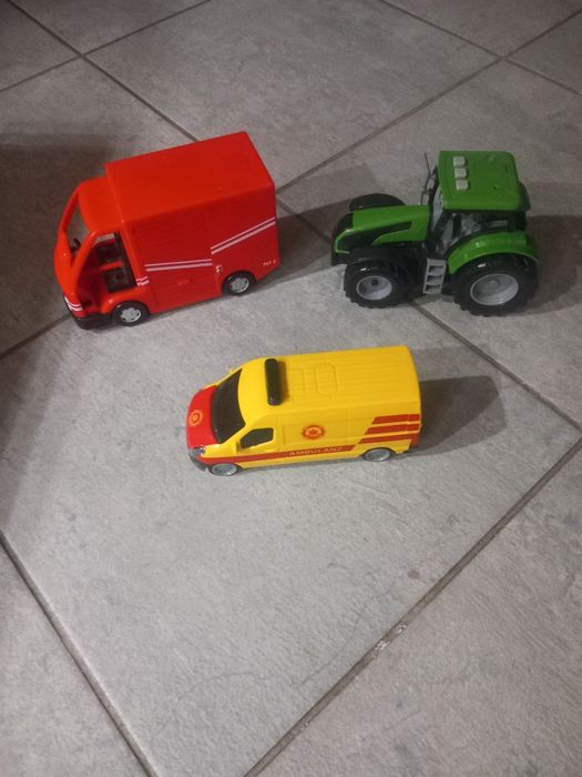 Zestaw  autek +traktor