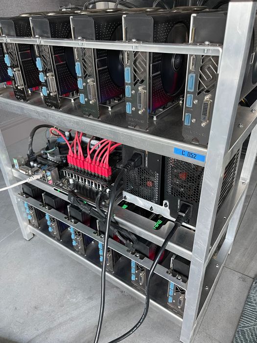 Koparka kryptowalut 12x RX580 8 GB Sapphire Nitro