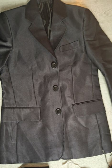 Marynarka + dodatki 134r