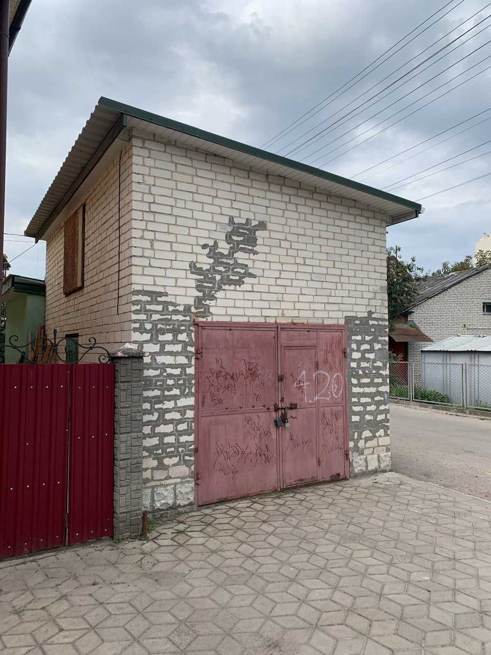 Продається 2-х поверховий гараж Рівне 12 Школа
