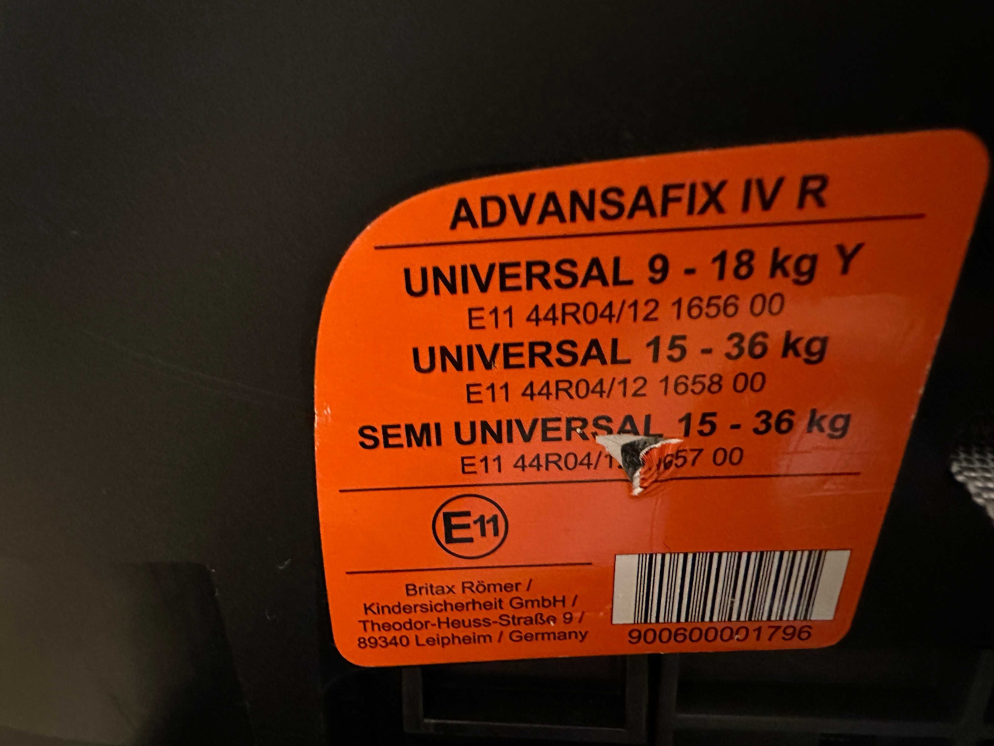 Britax Römer Advansafix IV R