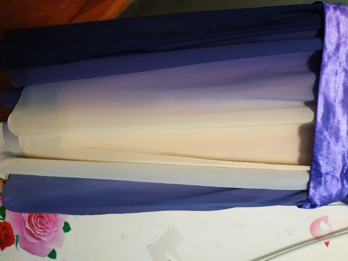 Продам платье вечернее (выпускной) р. 48-50