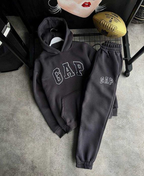 Чоловічий костюм теплий