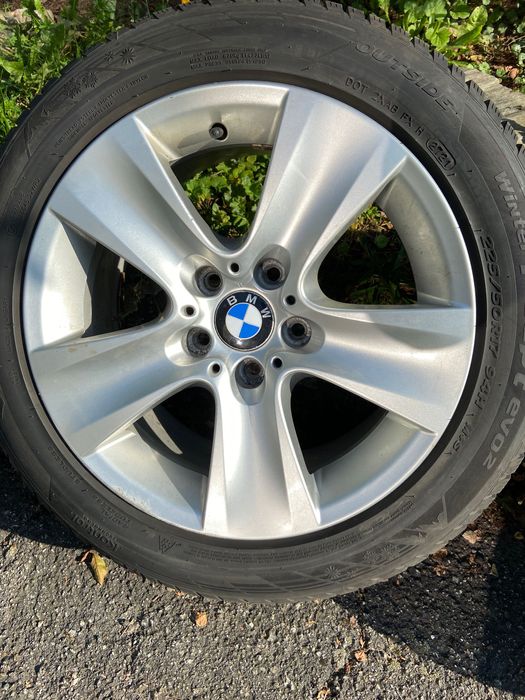BMW Felgi 17” 5x120 Opony zimowe Hancock 225/50R17 21r.