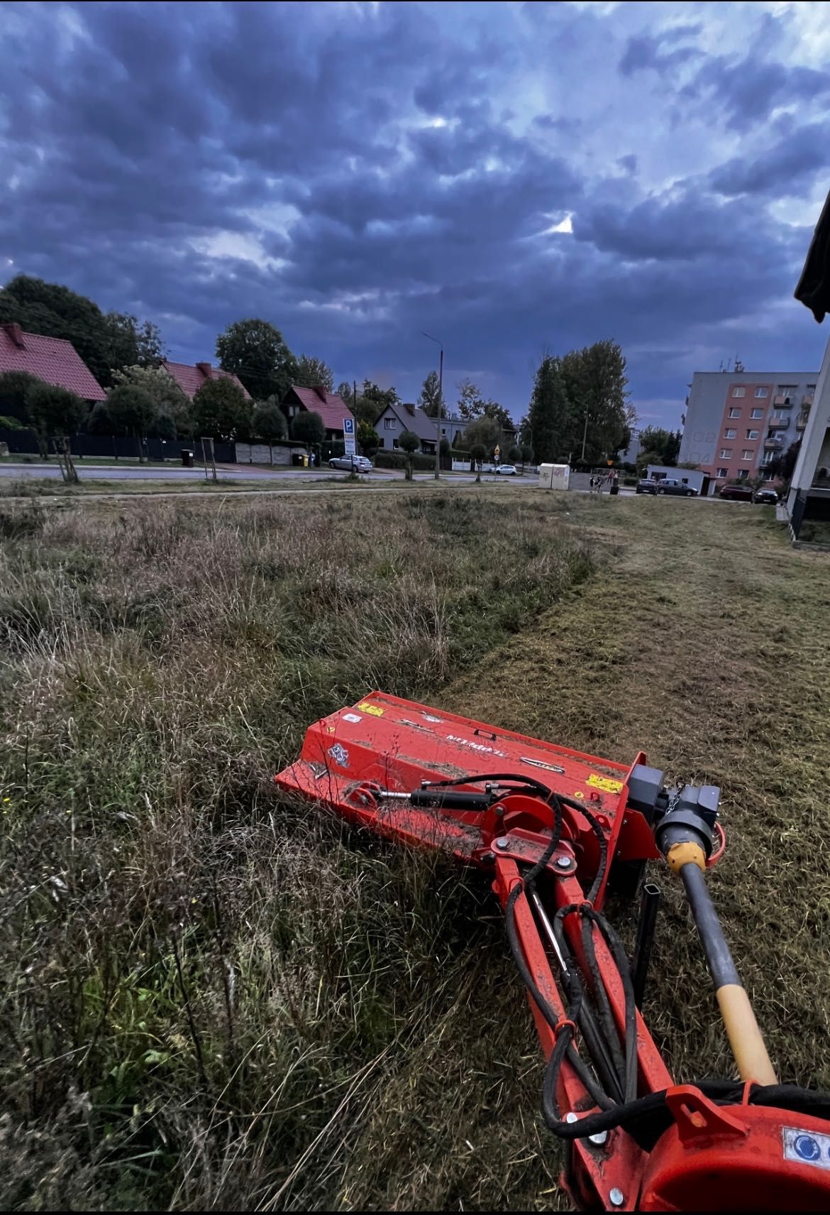 Pielęgnacje Terenów Zielonych/ Koszenie Traw/ Ogrody/ Nieużytki